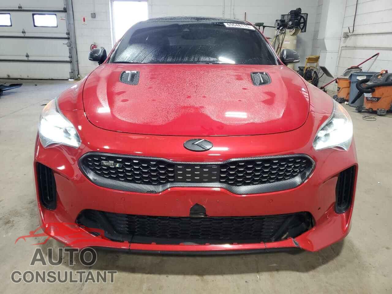 KIA STINGER 2018 - KNAE55LC2J6023415