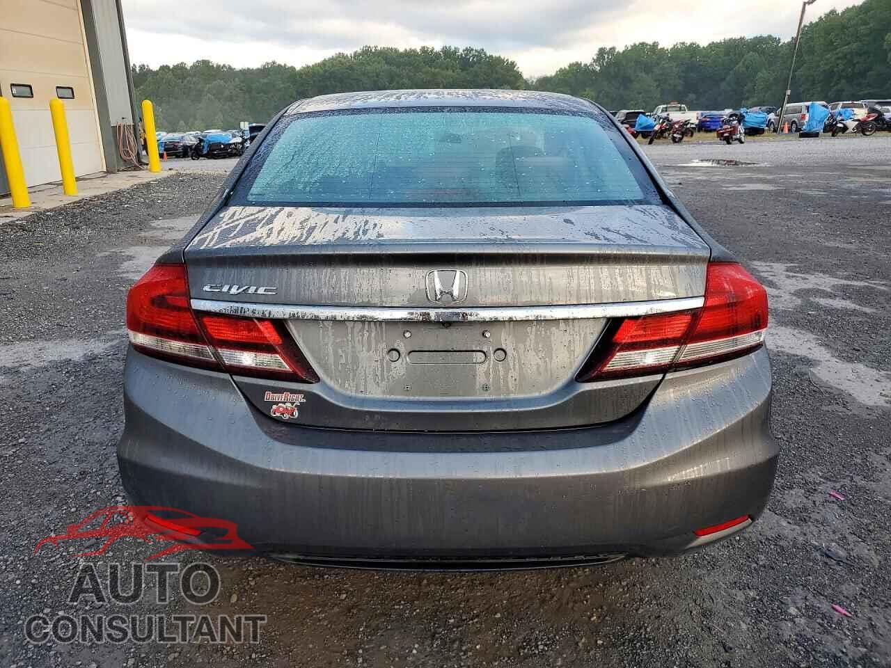 HONDA CIVIC 2013 - 19XFB2F57DE200194