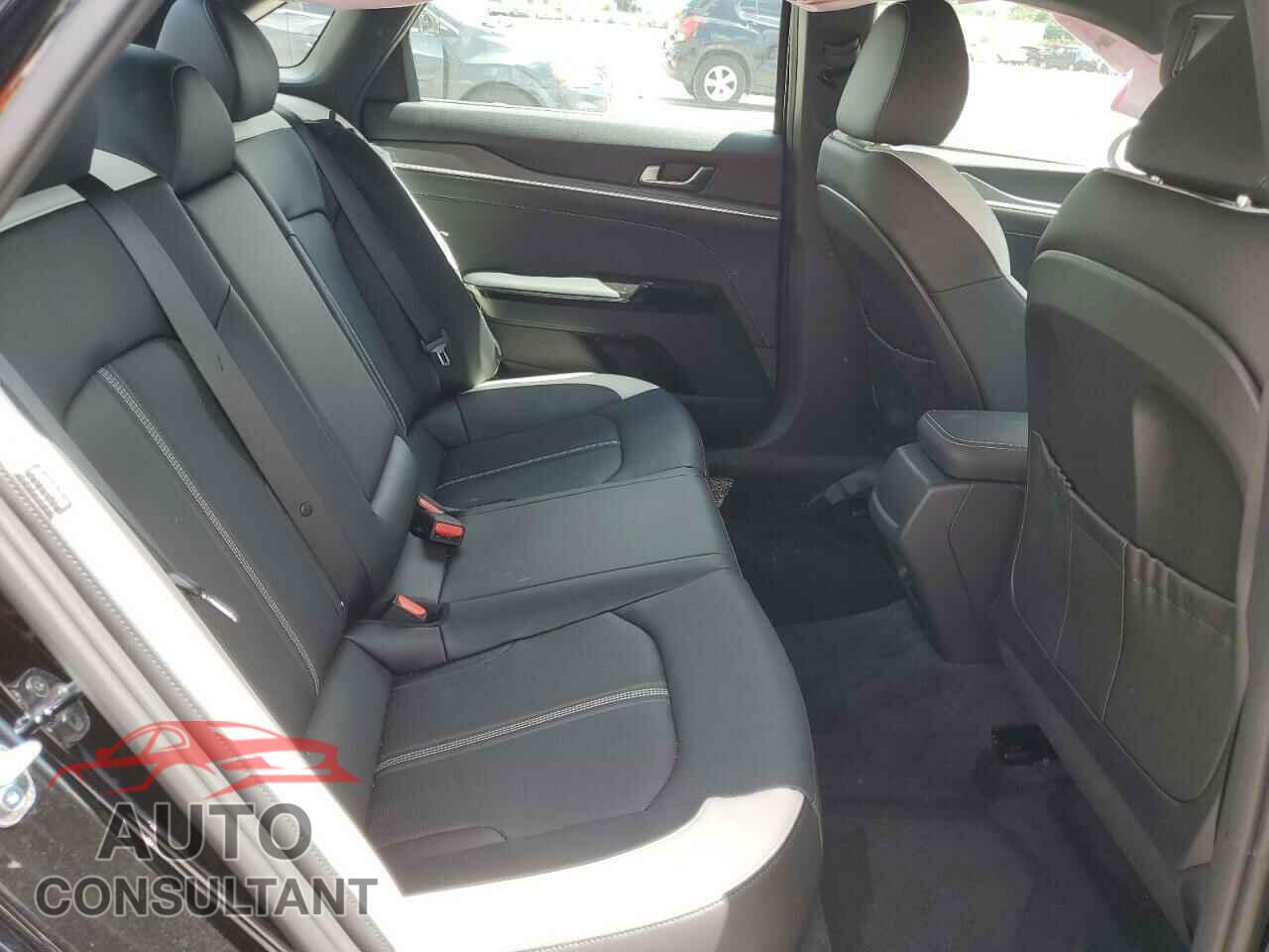 KIA K5 2025 - KNAG64J75S5286186
