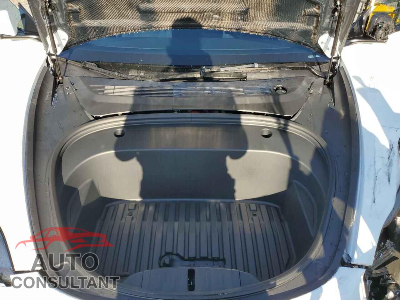 TESLA MODEL 3 2023 - 5YJ3E1EB2PF595475