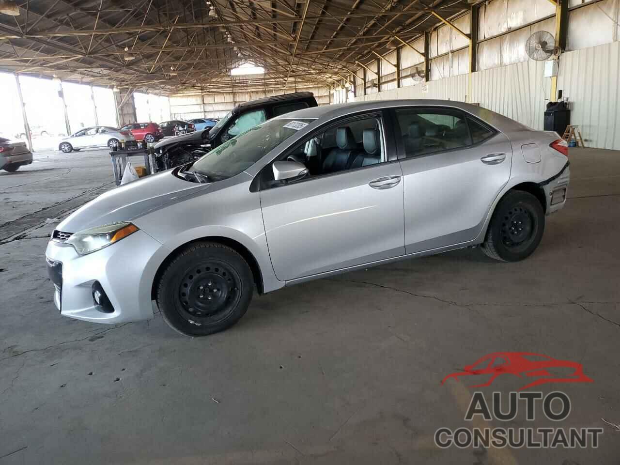 TOYOTA COROLLA 2015 - 5YFBURHE2FP208445