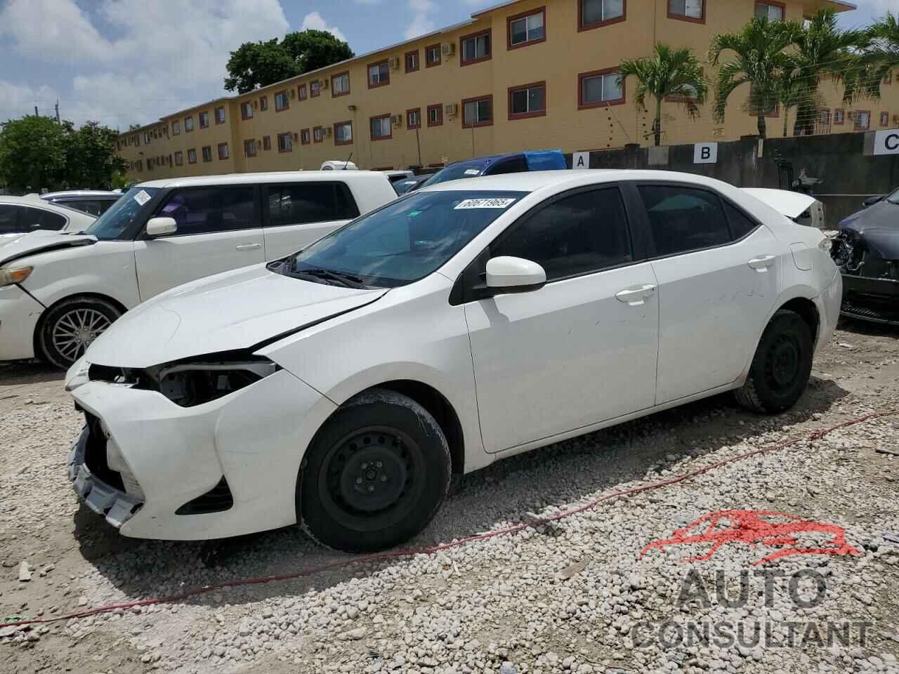 TOYOTA COROLLA 2017 - 5YFBURHE5HP715617