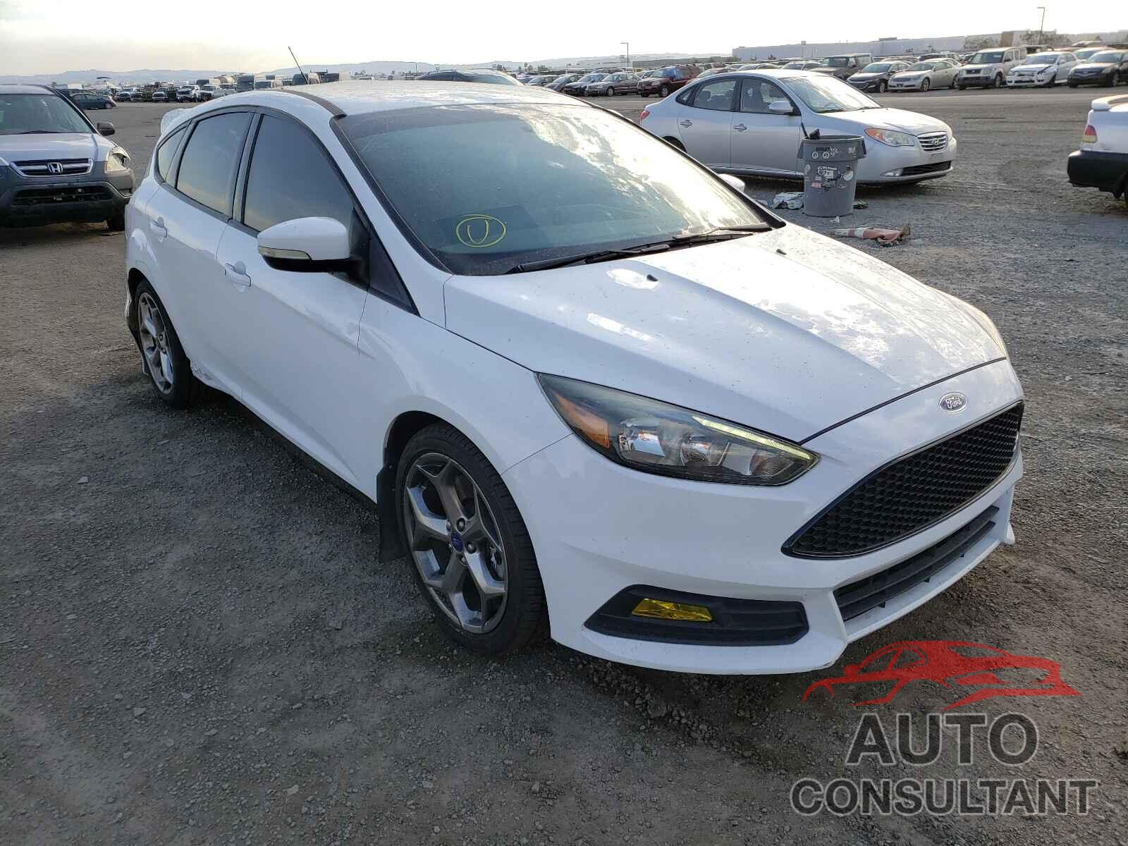 FORD FOCUS 2016 - 1FADP3L9XGL380181