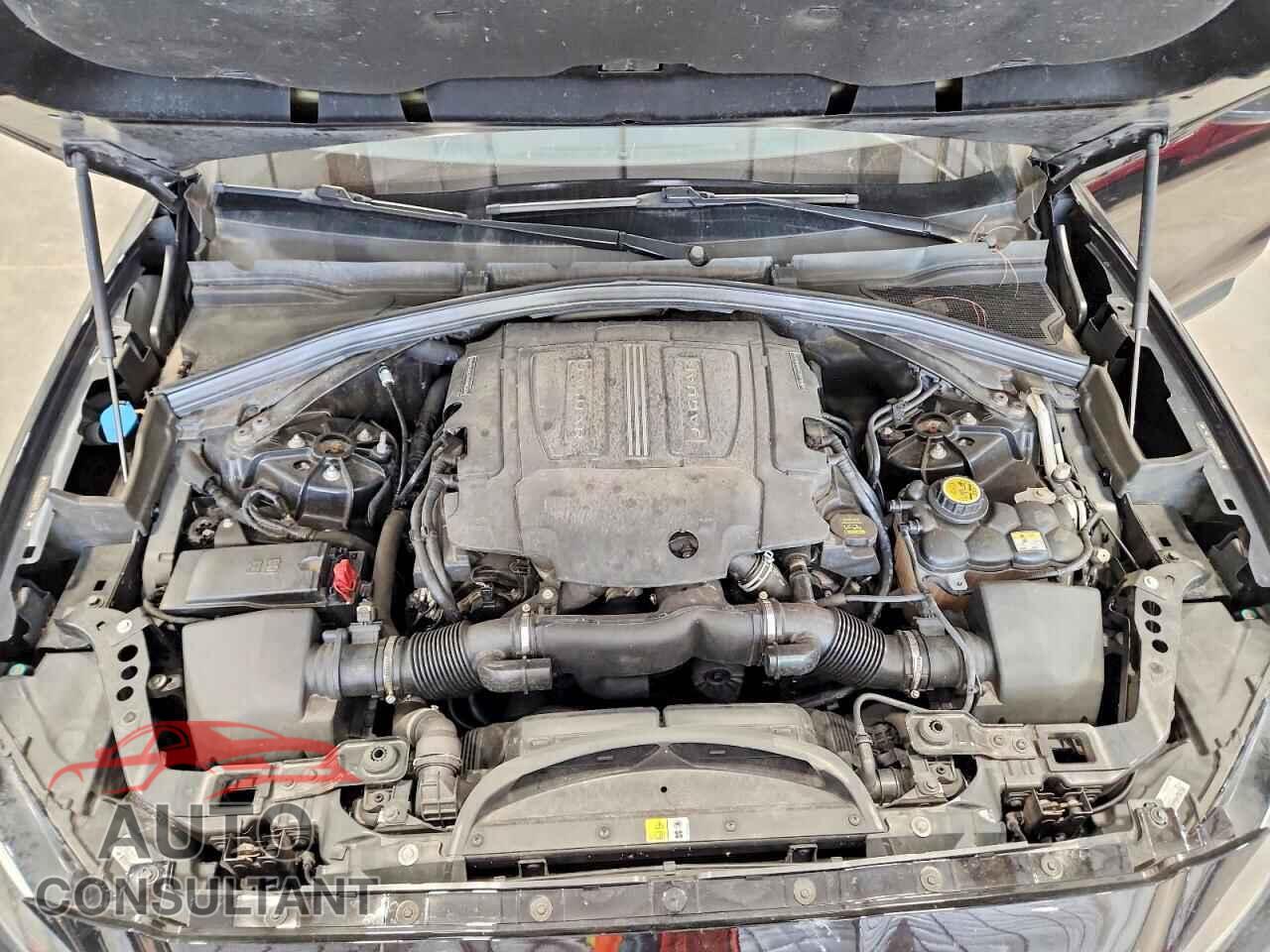 JAGUAR F-PACE 2017 - SADCS2BV8HA054975