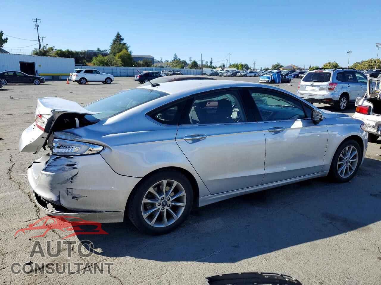FORD FUSION 2017 - 3FA6P0HD5HR294445