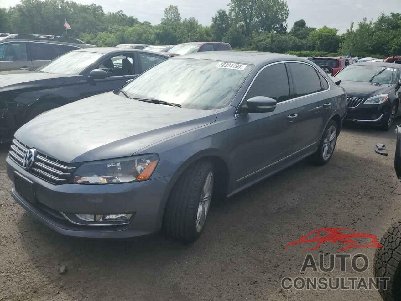 VOLKSWAGEN PASSAT 2015 - 1VWCV7A34FC006176