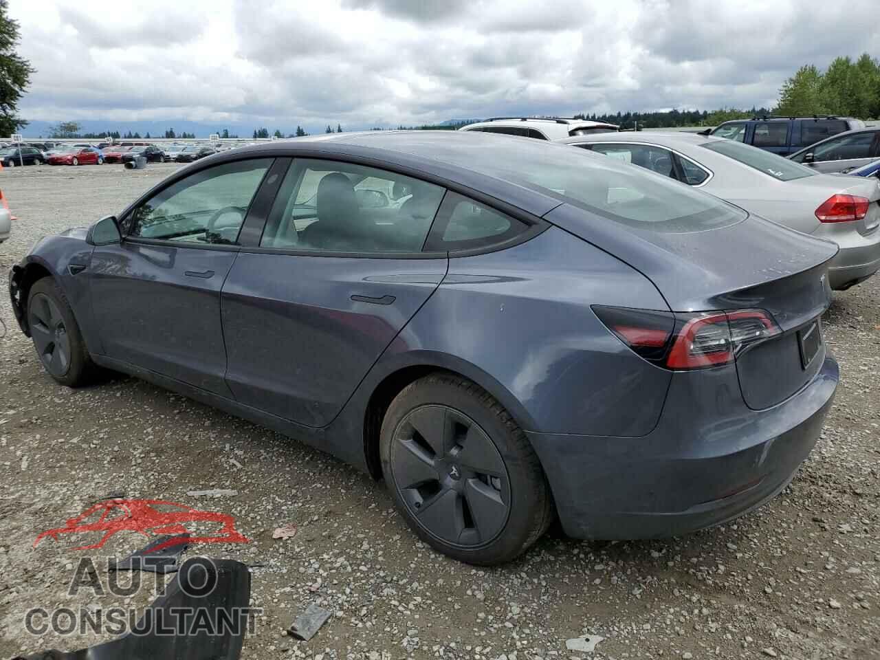 TESLA MODEL 3 2023 - 5YJ3E1EA5PF709041