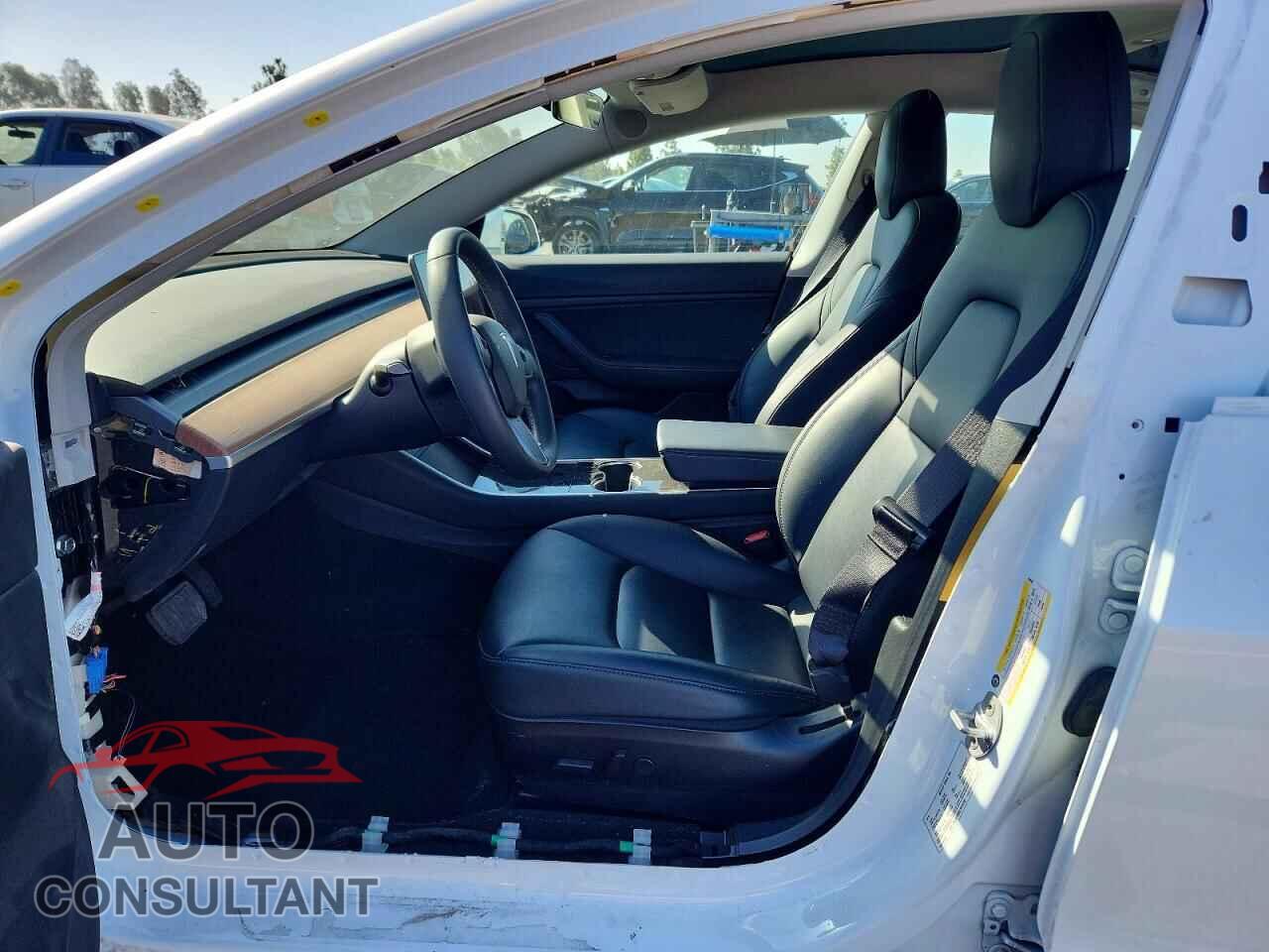 TESLA MODEL 3 2020 - 5YJ3E1EB5LF619732
