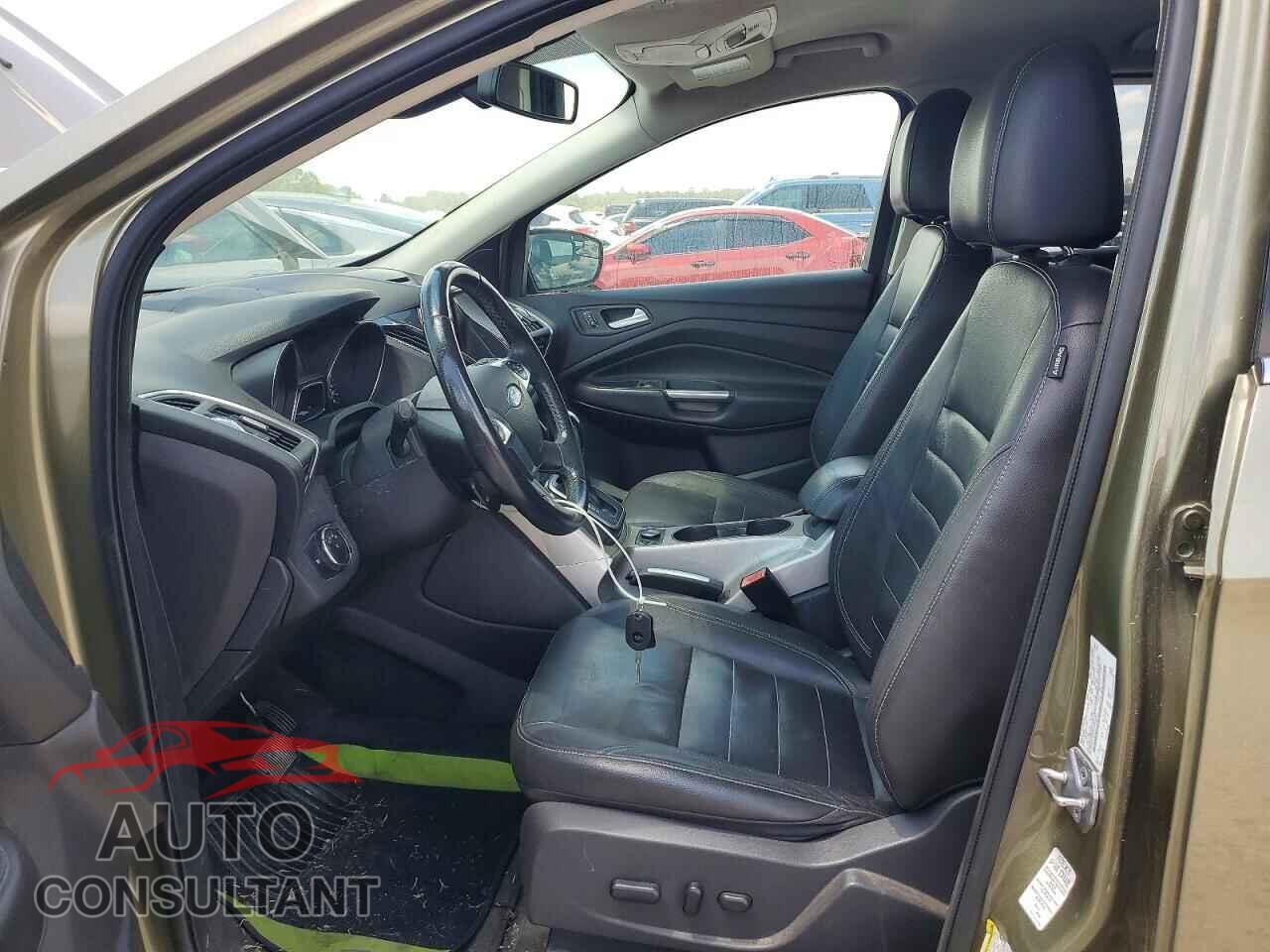 FORD ESCAPE 2013 - 1FMCU9H90DUA35057