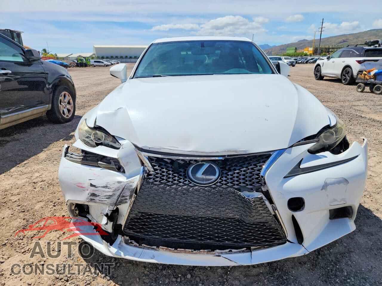LEXUS IS 2014 - JTHBF1D25E5013005