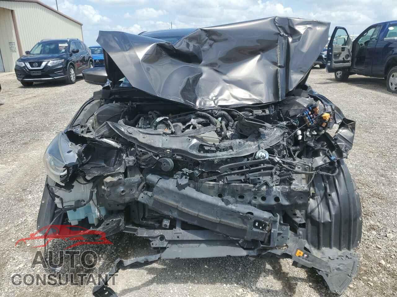 MAZDA 3 2017 - 3MZBN1U75HM103668