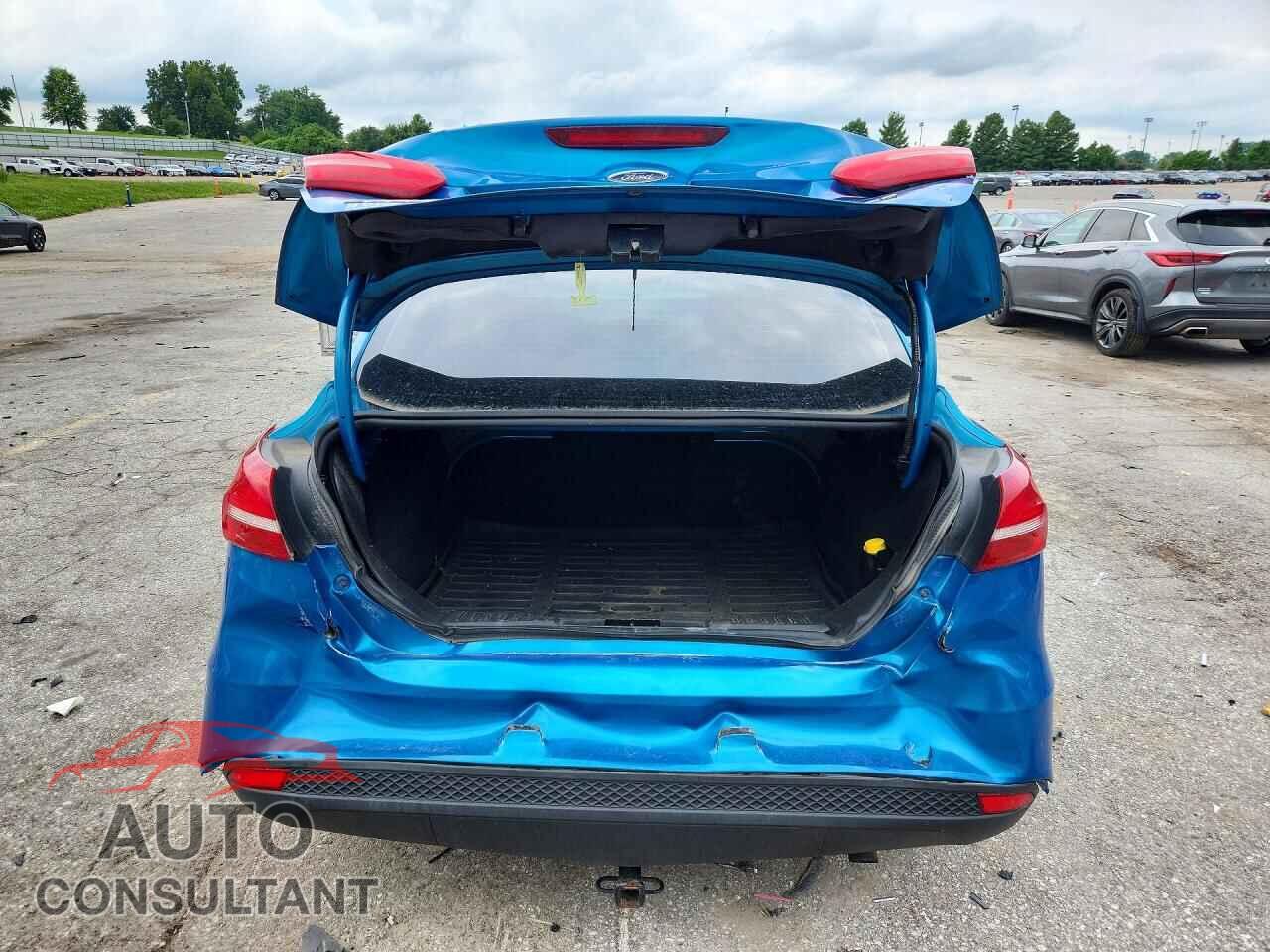 FORD FOCUS 2017 - 1FADP3F23HL254356