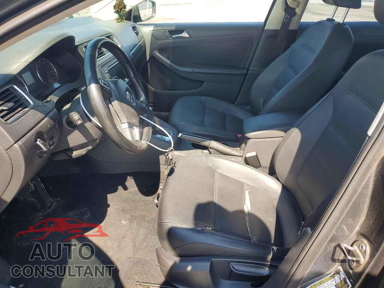 VOLKSWAGEN JETTA 2012 - 3VWDP7AJ4CM007738