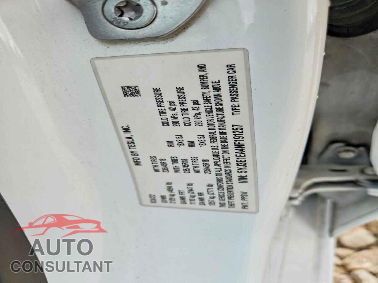 TESLA MODEL 3 2022 - 5YJ3E1EA4NF191257