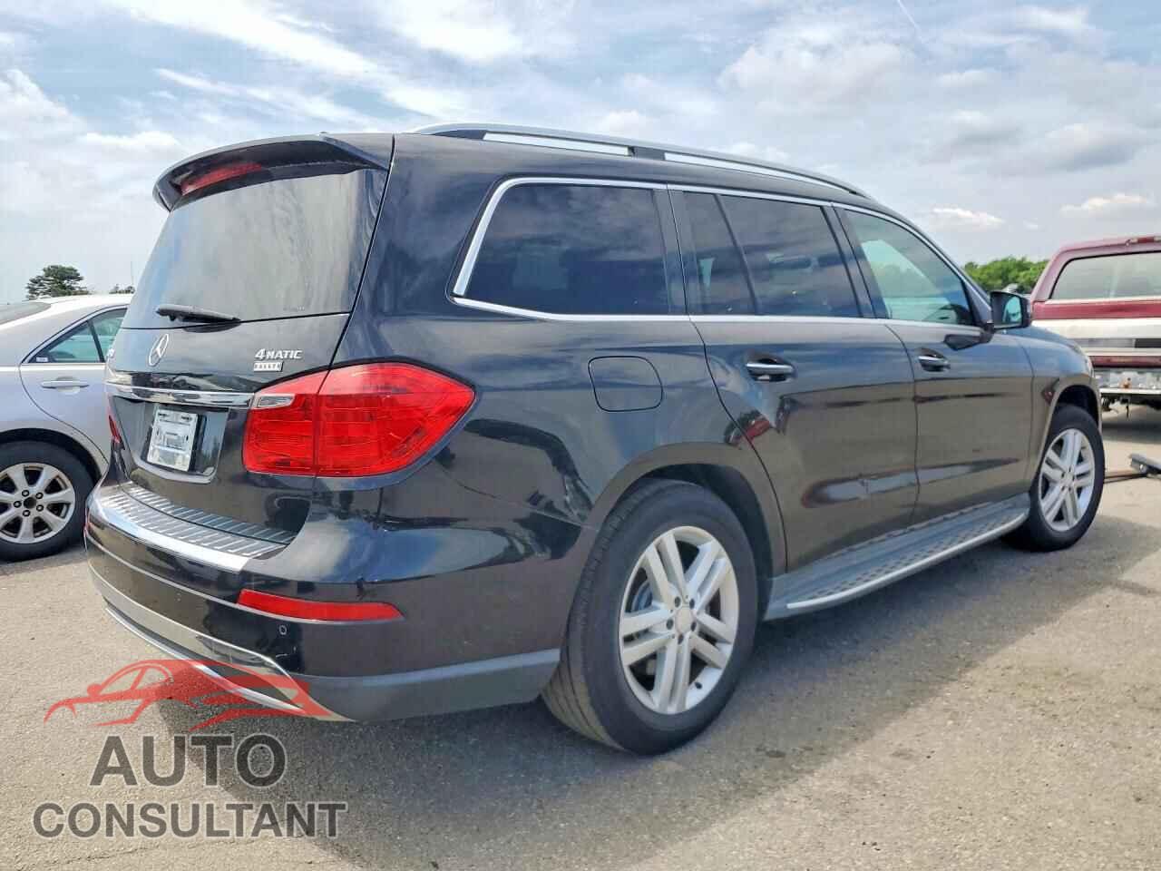 MERCEDES-BENZ GL-CLASS 2015 - 4JGDF6EE8FA523014