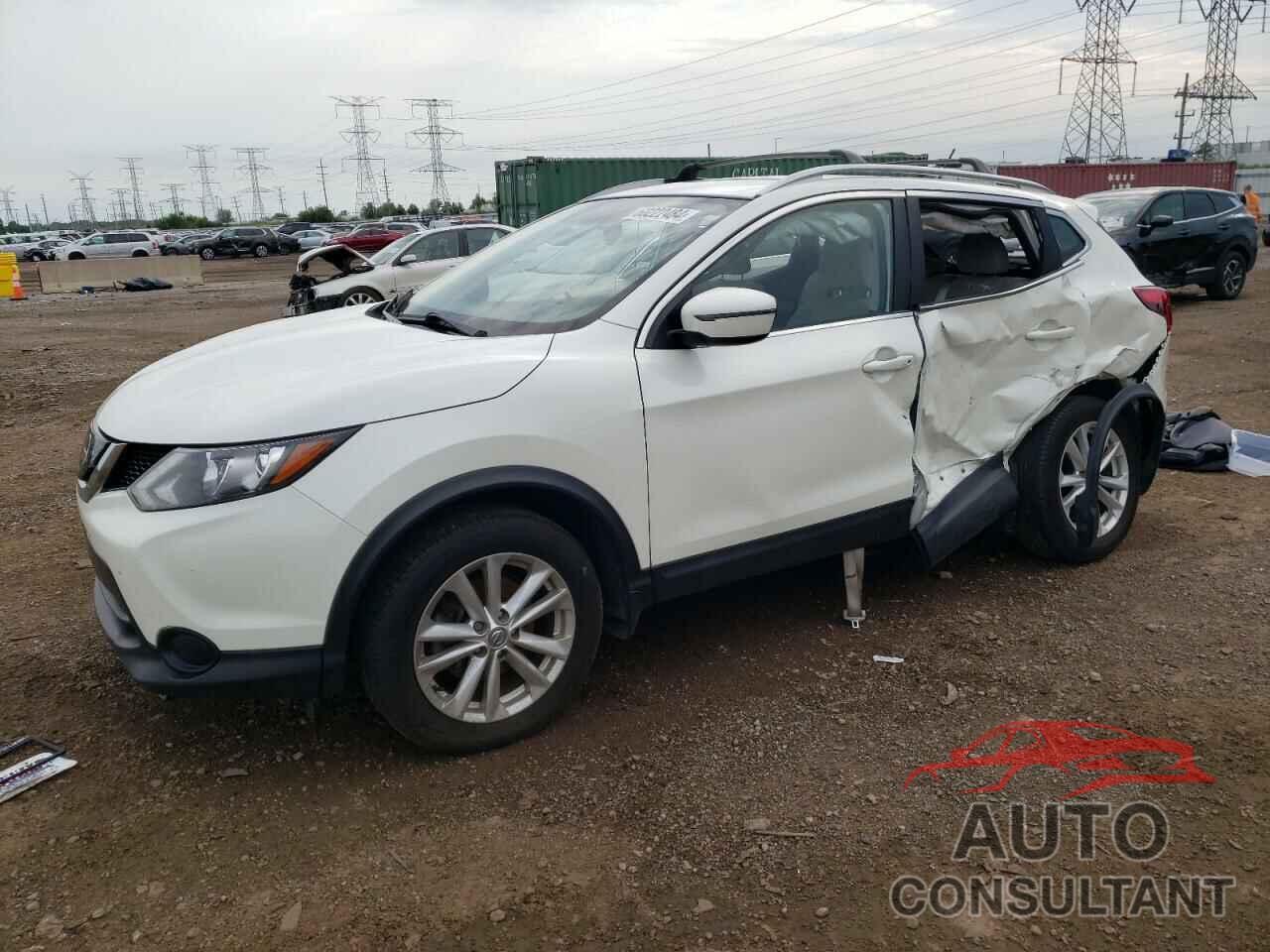 NISSAN ROGUE 2018 - JN1BJ1CR4JW283770