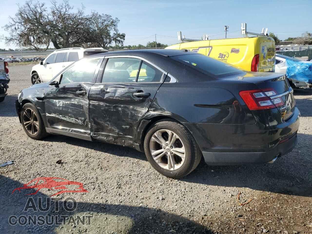 FORD TAURUS 2015 - 1FAHP2E83FG196126