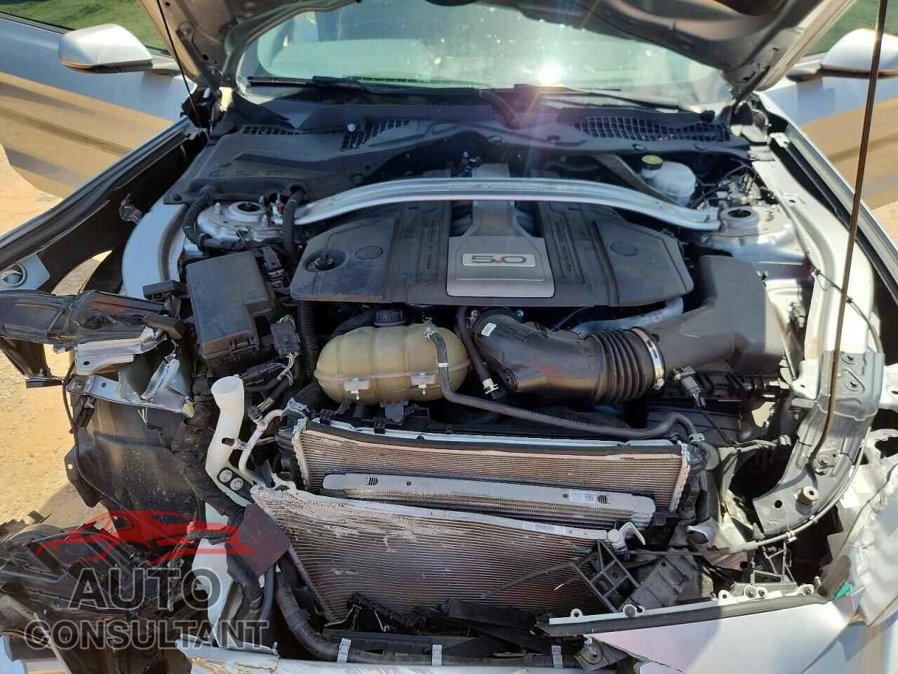 FORD MUSTANG 2020 - 1FA6P8CF9L5127542