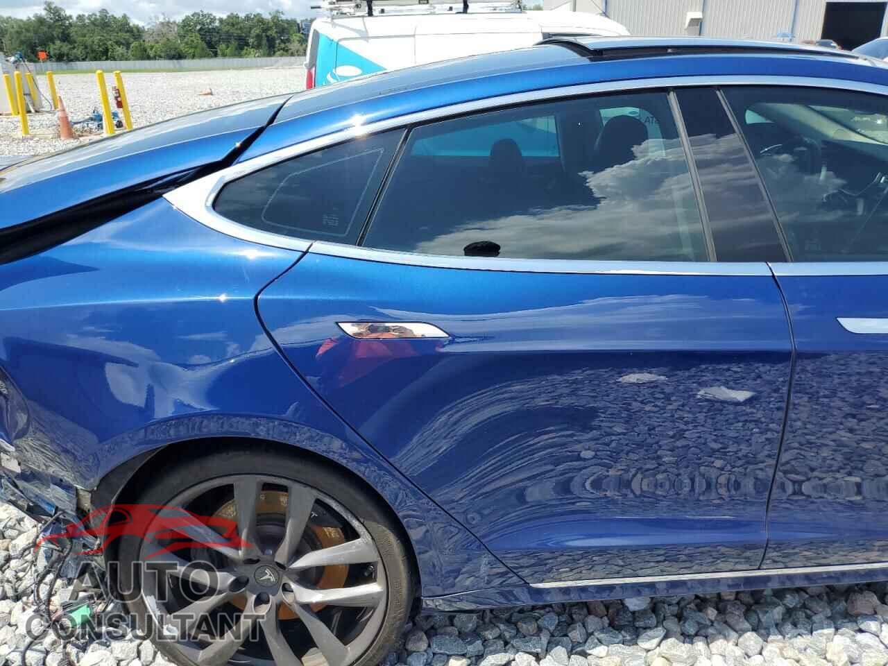 TESLA MODEL S 2016 - 5YJSA1E17GF155265
