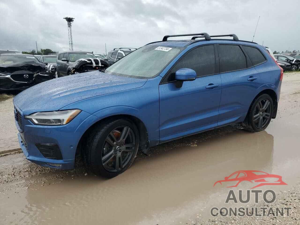 VOLVO XC60 2018 - YV4A22RM2J1011736