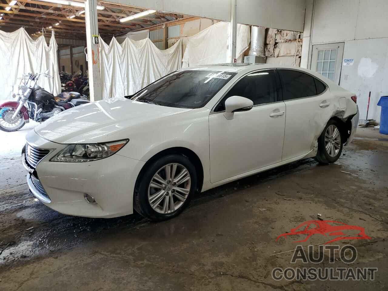 LEXUS ES350 2015 - JTHBK1GG8F2208201