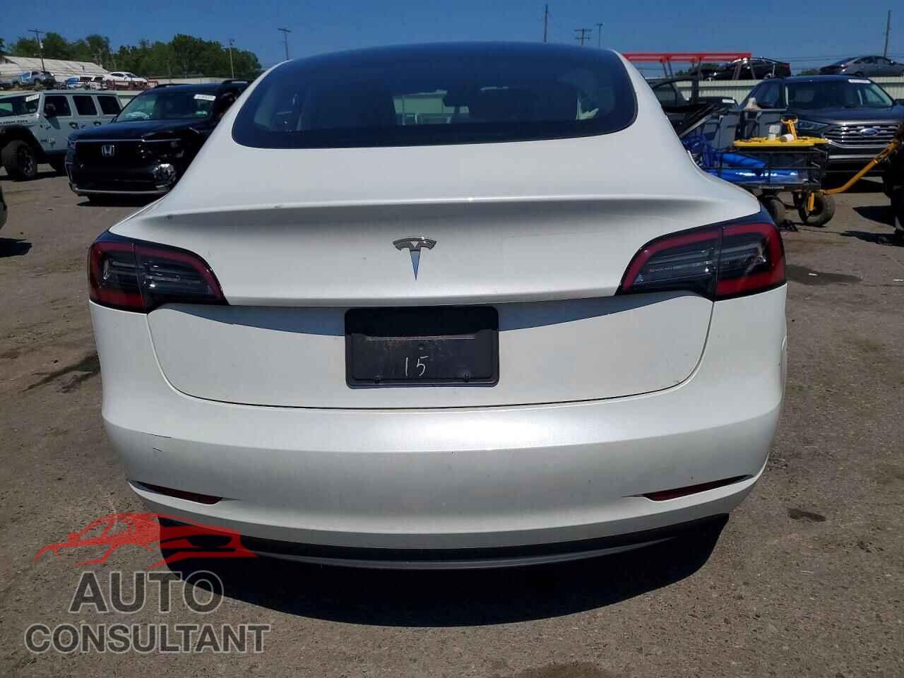 TESLA MODEL 3 2023 - 5YJ3E1EA7PF476523