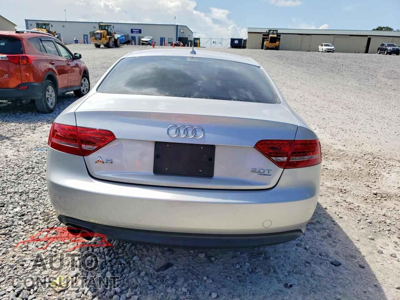 AUDI A5 2011 - WAULFAFR0BA067666
