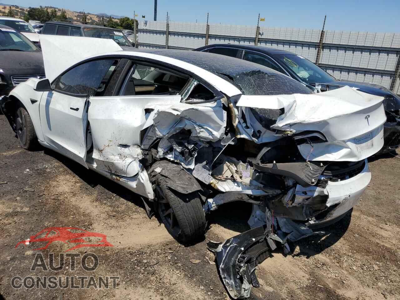 TESLA MODEL 3 2022 - 5YJ3E1EB3NF212477