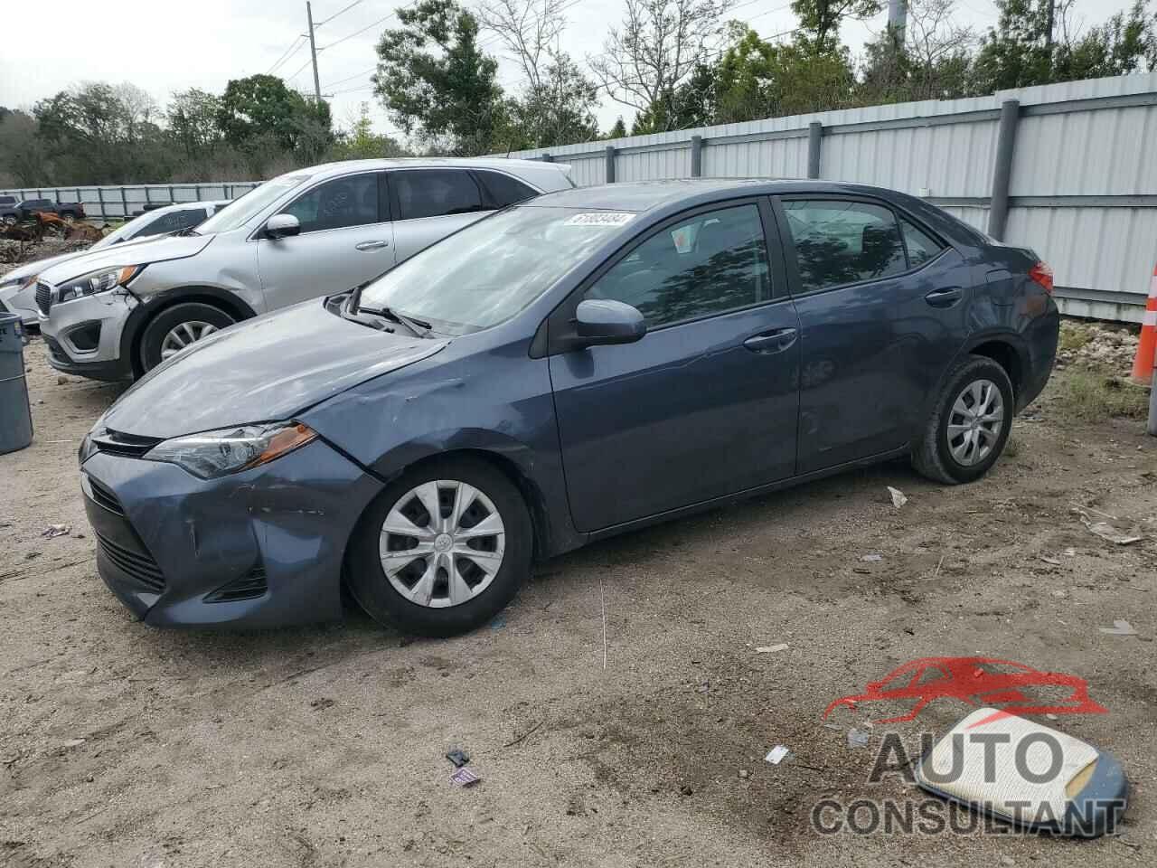 TOYOTA COROLLA 2018 - 5YFBURHE8JP855439