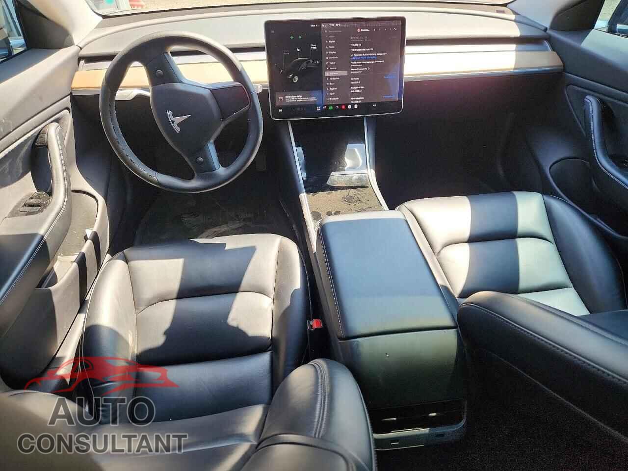 TESLA MODEL 3 2019 - 5YJ3E1EA8KF446570