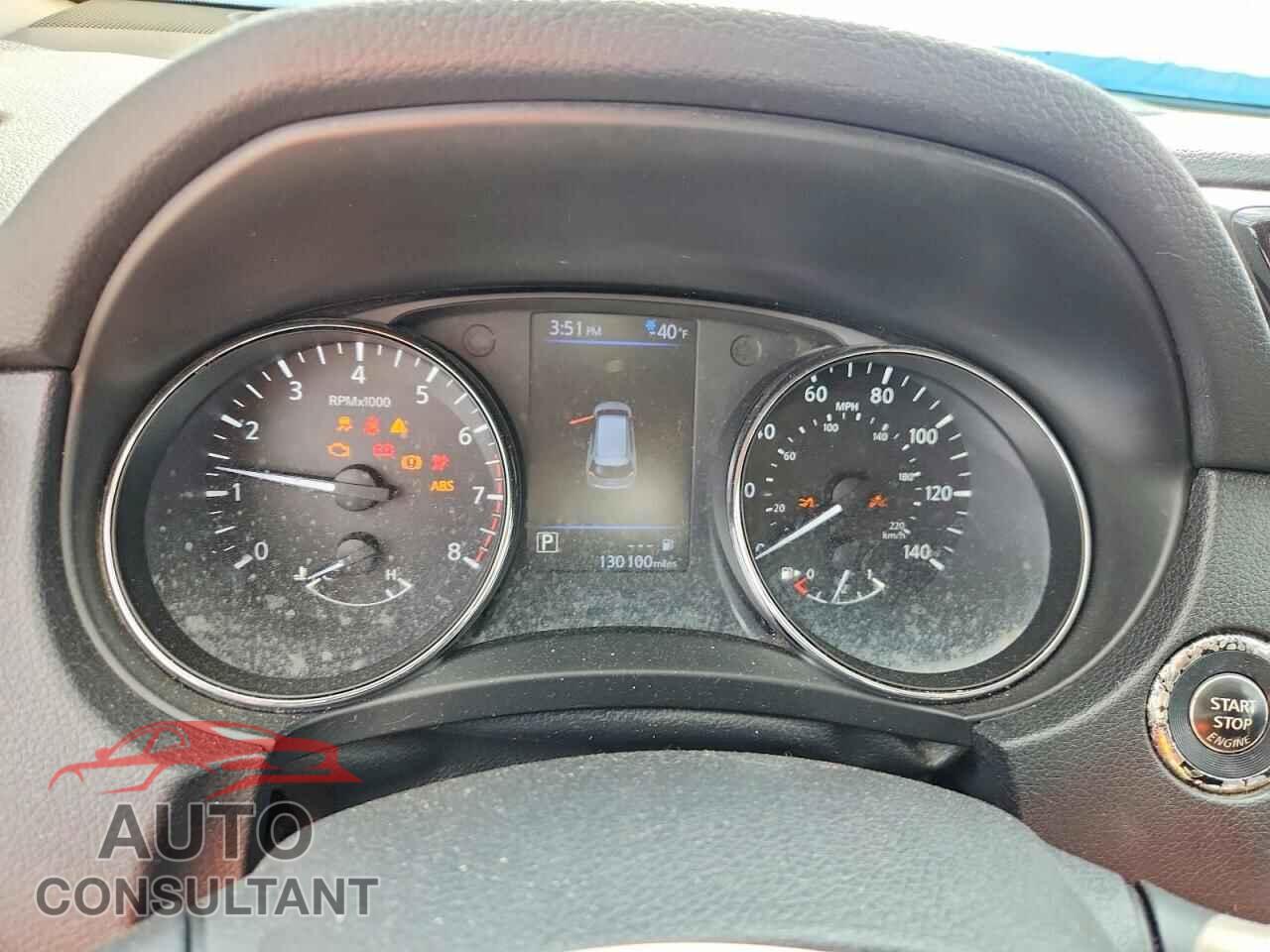 NISSAN ROGUE 2019 - 5N1AT2MV2KC759727