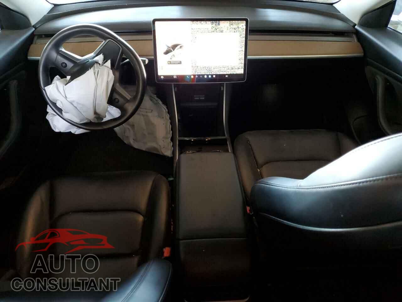 TESLA MODEL 3 2018 - 5YJ3E1EA5JF053706