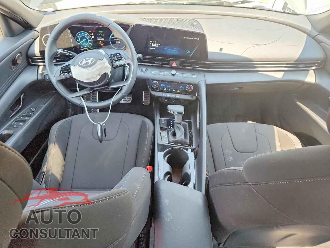 HYUNDAI ELANTRA 2026 - KMHLM4DJ2TU197743