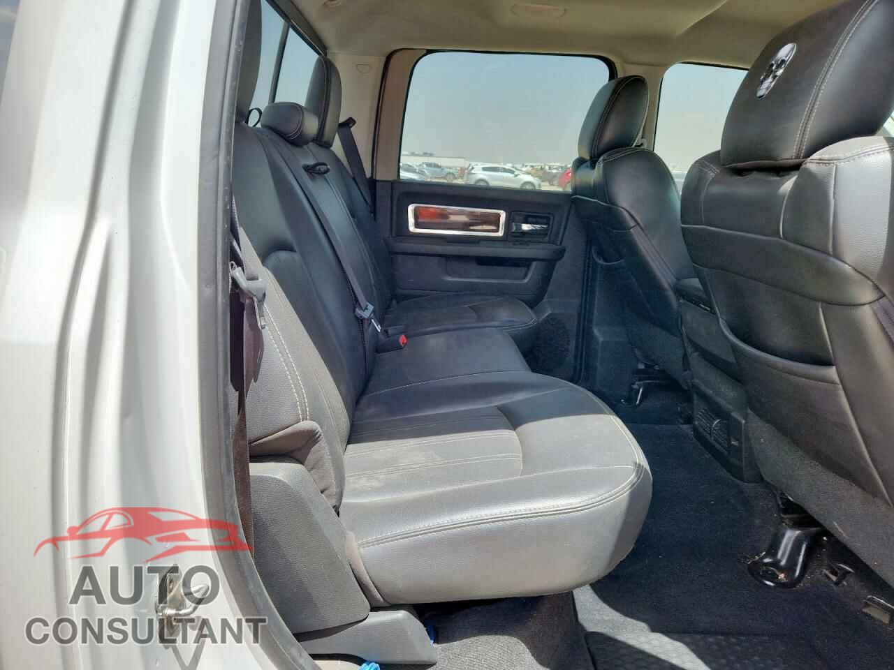 DODGE RAM 1500 2012 - 1C6RD7NT3CS347197