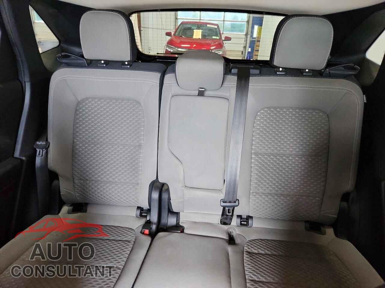 FORD ESCAPE 2020 - 1FMCU9G60LUA27384