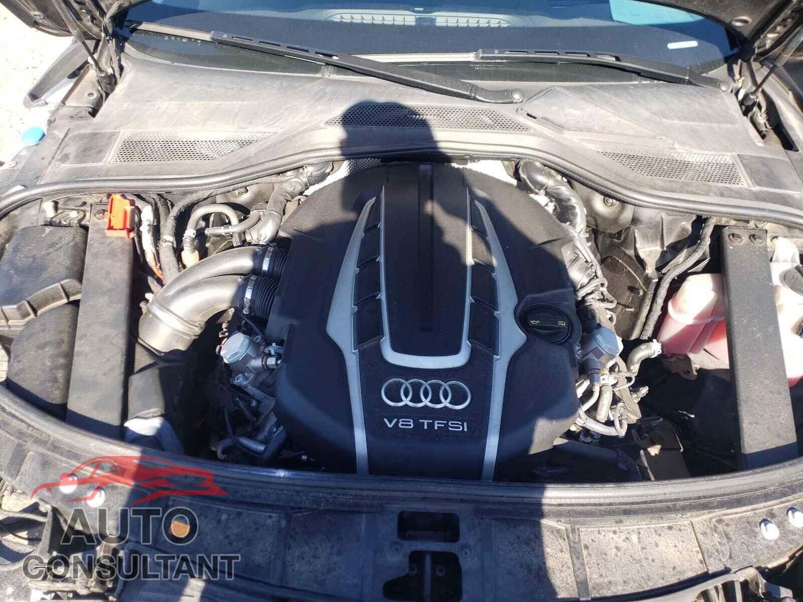 AUDI A8 2016 - WAU43AFD7GN005263