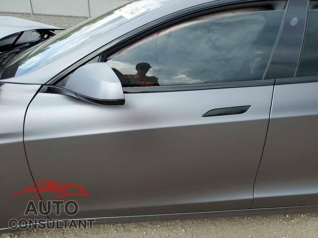 TESLA MODEL S 2023 - 5YJSA1E58PF500368