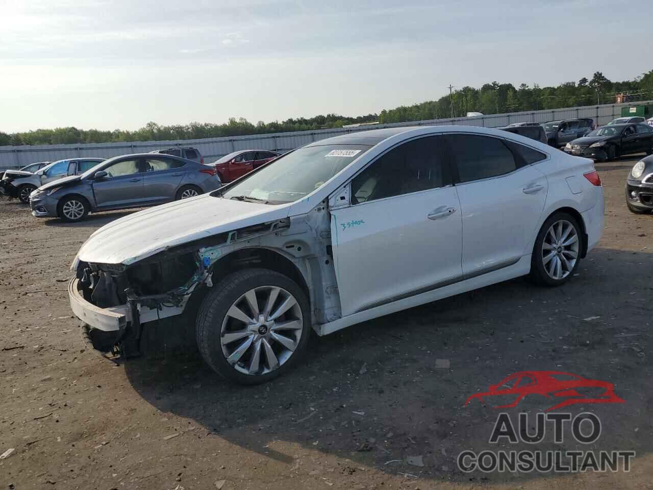 HYUNDAI AZERA 2013 - KMHFH4JG4DA330015