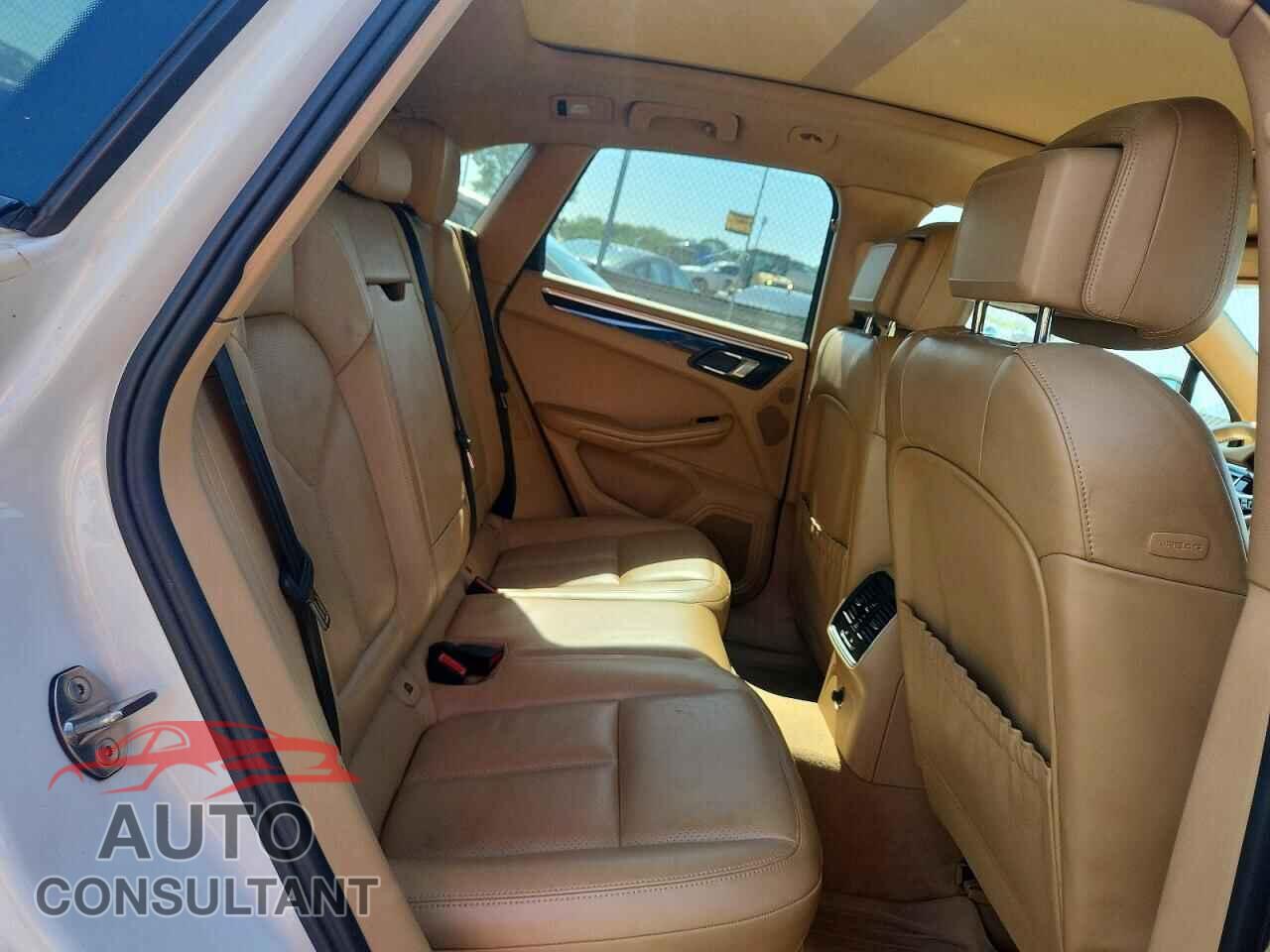 PORSCHE MACAN 2016 - WP1AB2A51GLB50579