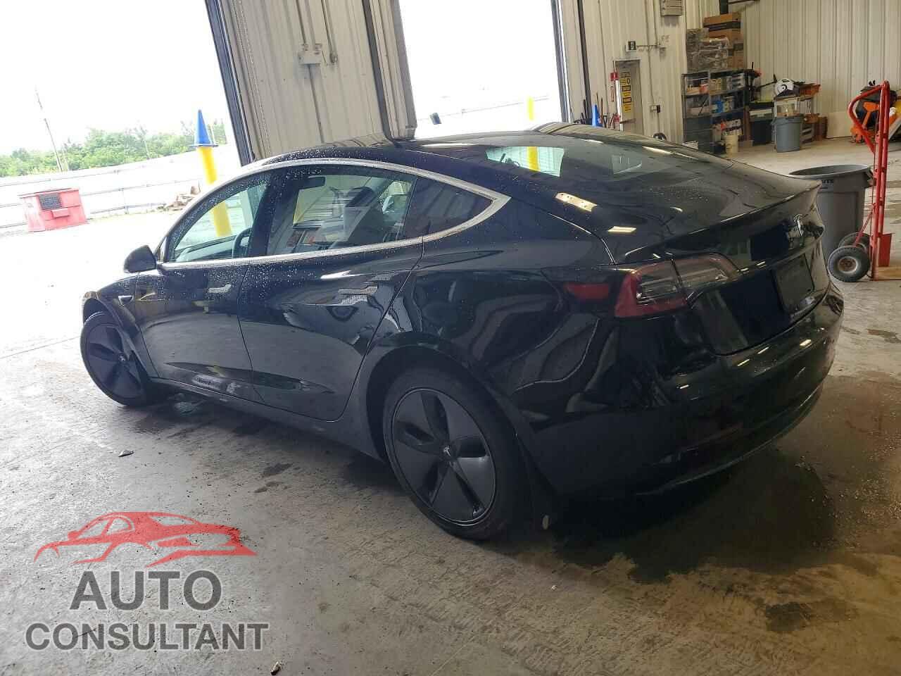 TESLA MODEL 3 2019 - 5YJ3E1EA7KF328705