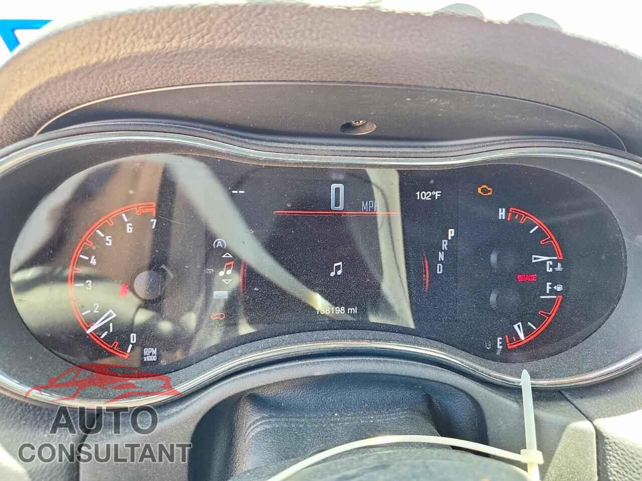DODGE DURANGO 2018 - 1C4RDHAG6JC412817