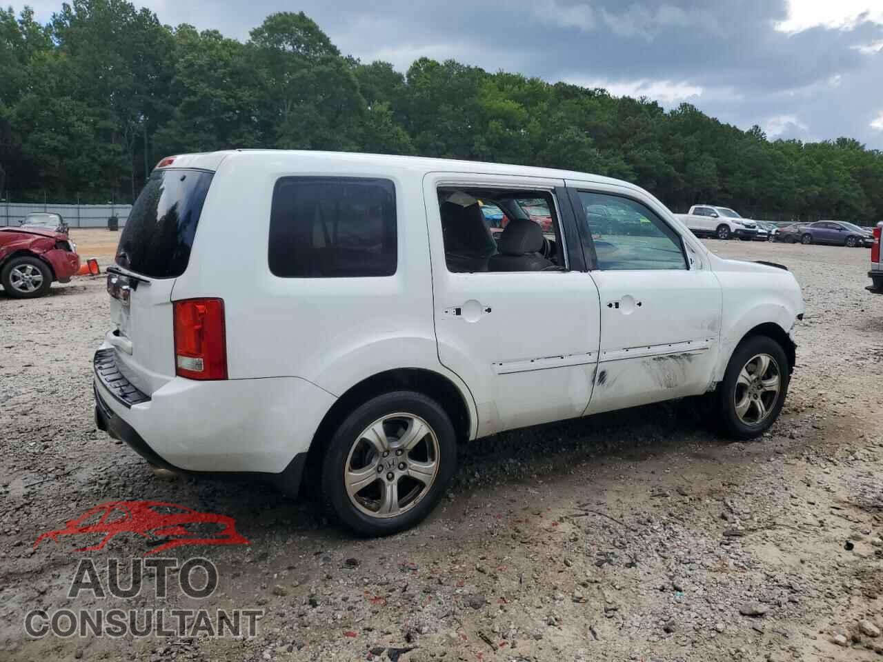 HONDA PILOT 2013 - 5FNYF3H54DB001064
