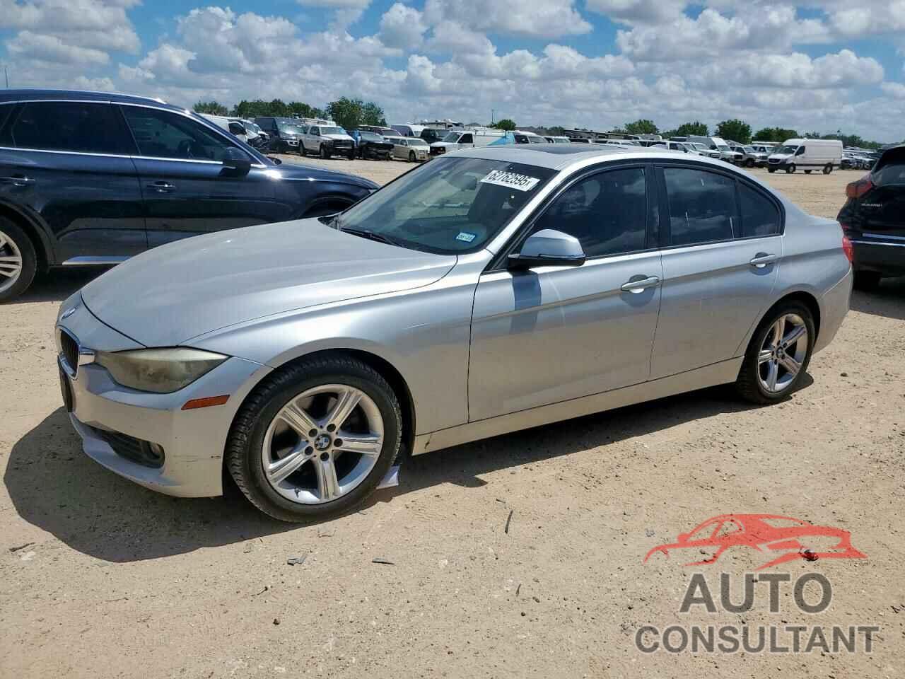 BMW 3 SERIES 2013 - WBA3B1C54DK129032