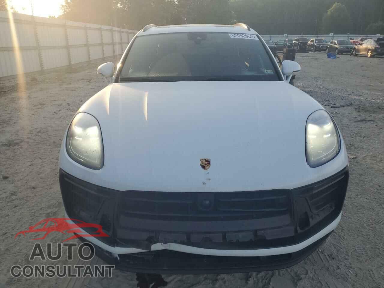 PORSCHE MACAN 2022 - WP1AA2A52NLB11435