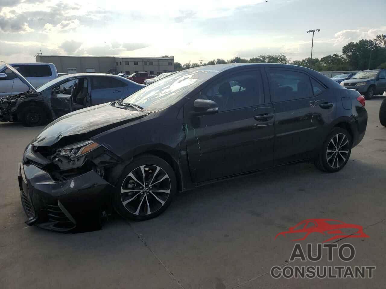 TOYOTA COROLLA 2018 - 5YFBURHE5JP788721