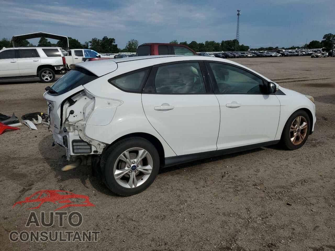 FORD FOCUS 2014 - 1FADP3K28EL393187