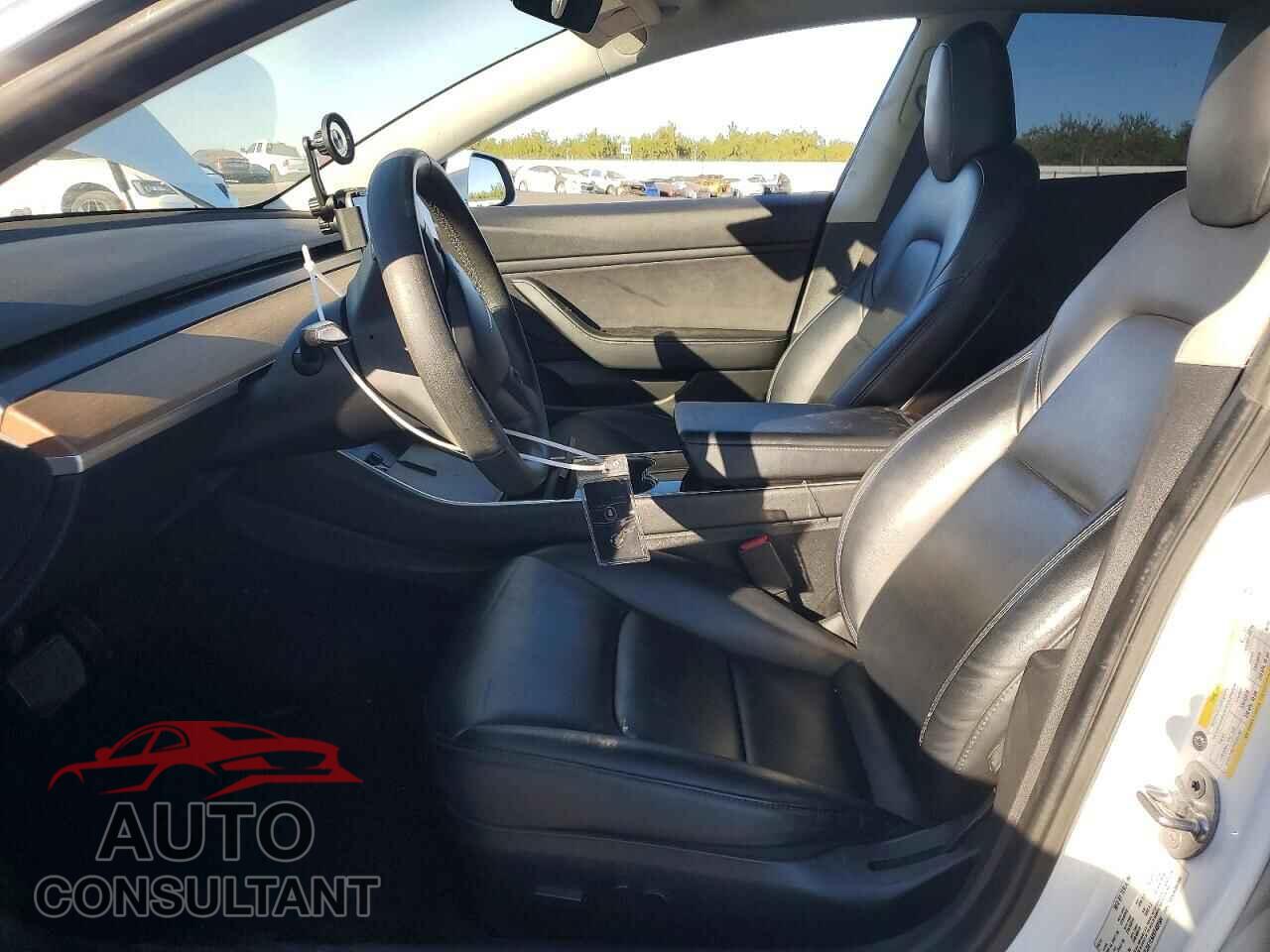 TESLA MODEL 3 2019 - 5YJ3E1EAXKF482504