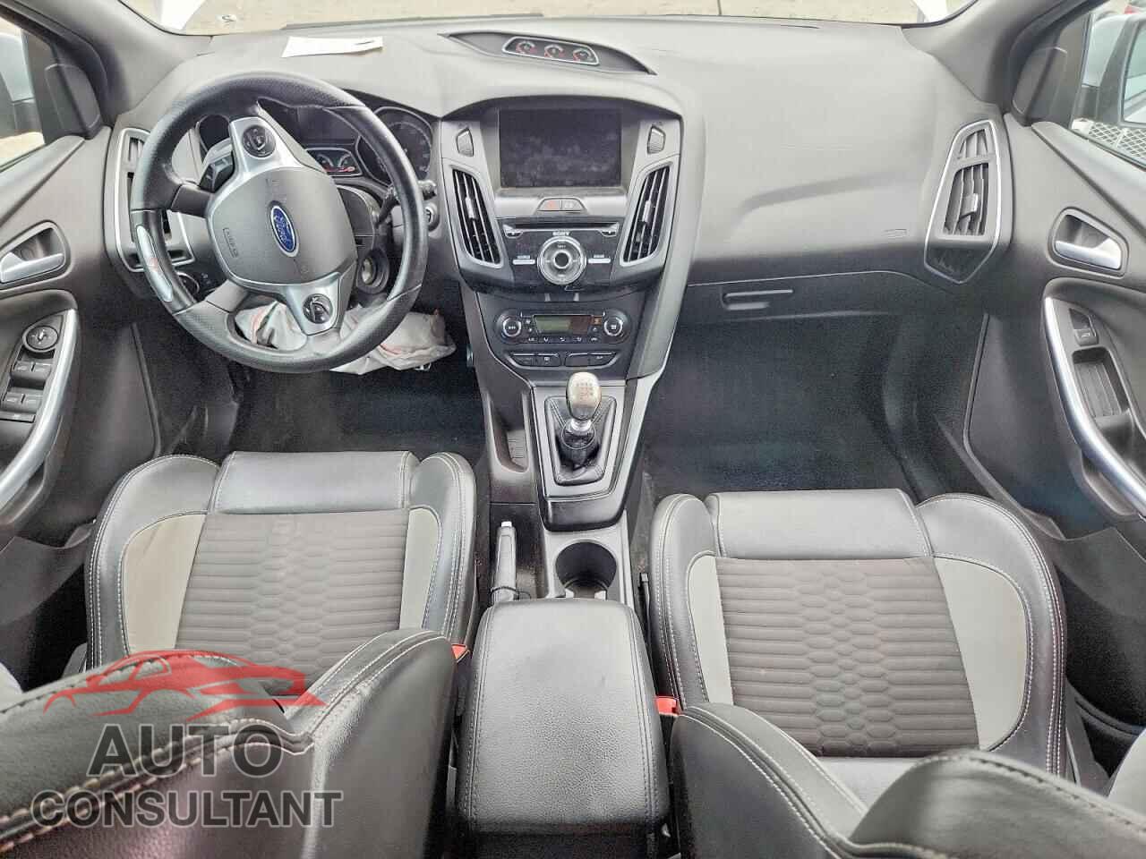 FORD FOCUS 2014 - 1FADP3L90EL251489