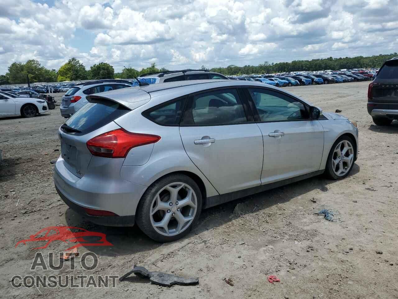 FORD FOCUS 2016 - 1FADP3K20GL213963