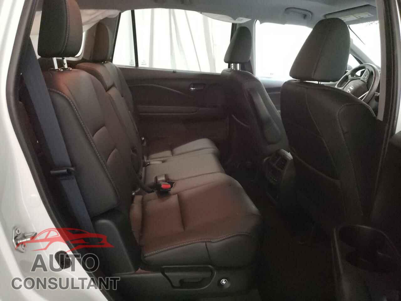 HONDA PILOT 2020 - 5FNYF6H56LB057426